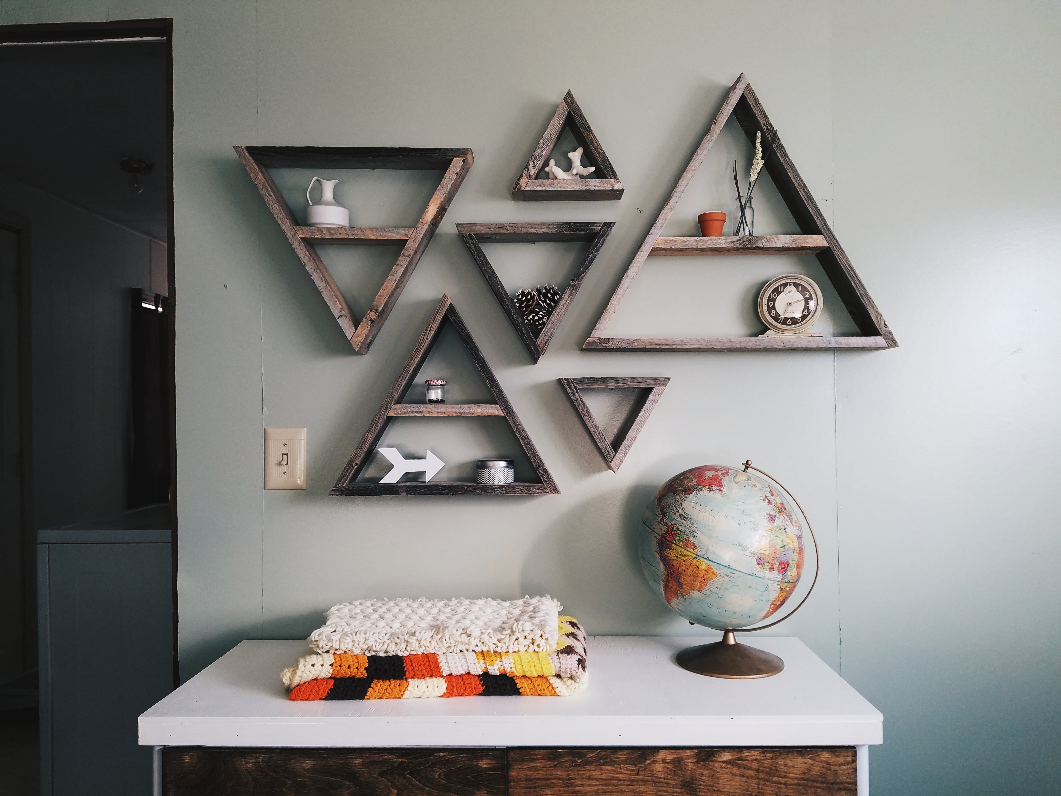 Set of 6 Triangle Shelves